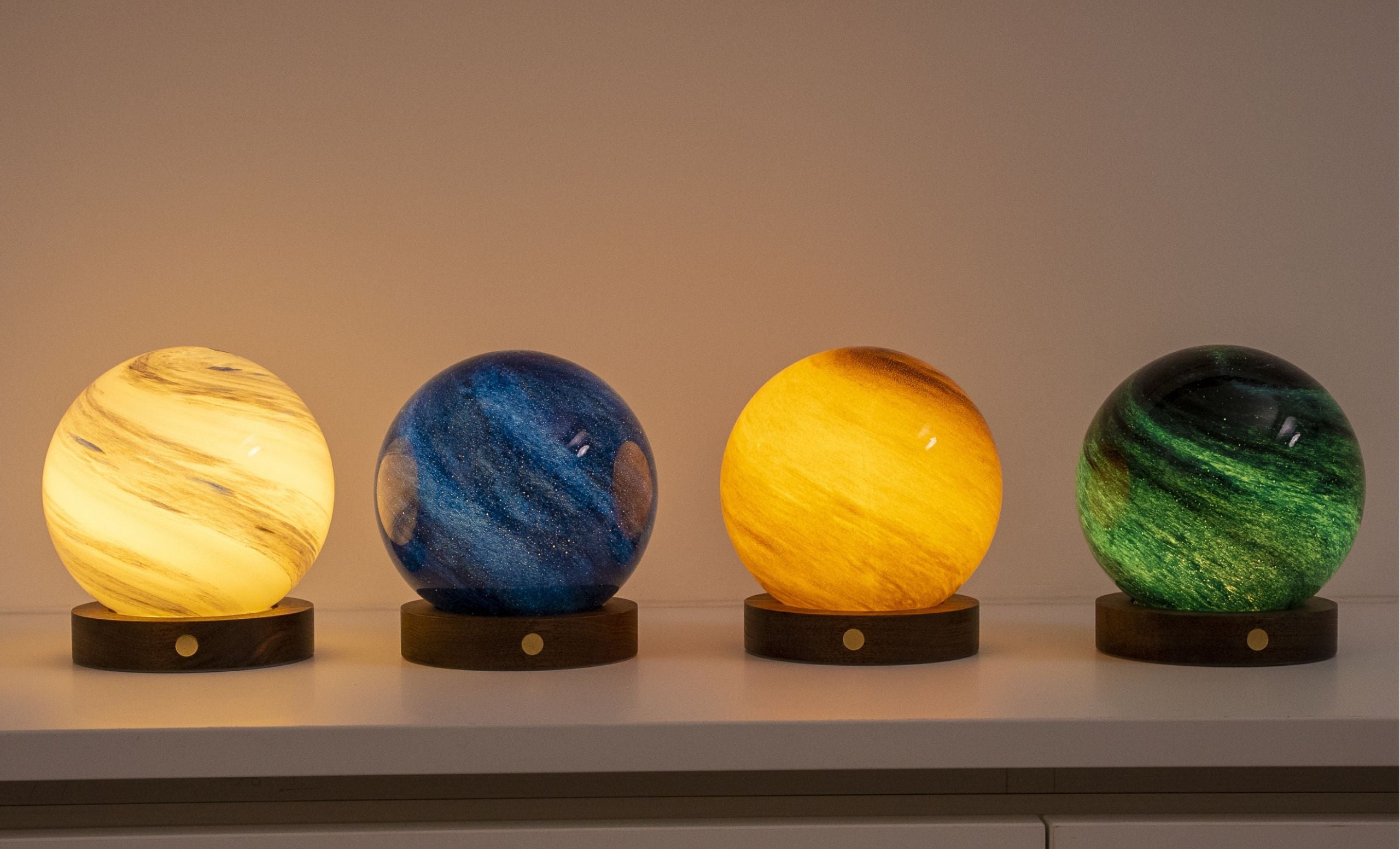 Astra Glass Light- Wireless & Portable - 2024 UK Gift of the Year Winner (Large)