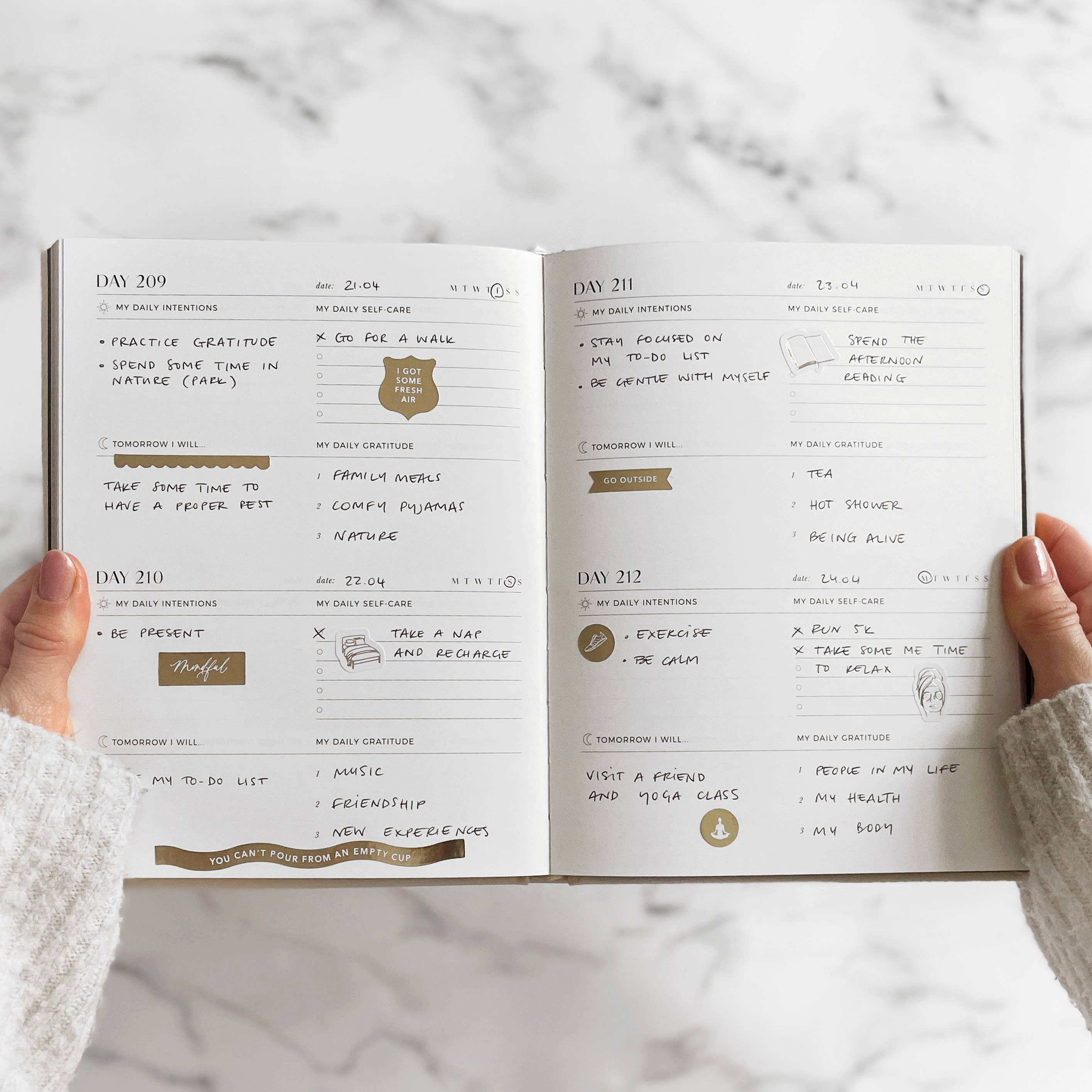 My Daily Self-Care Journal - Wellness Journal (Black)