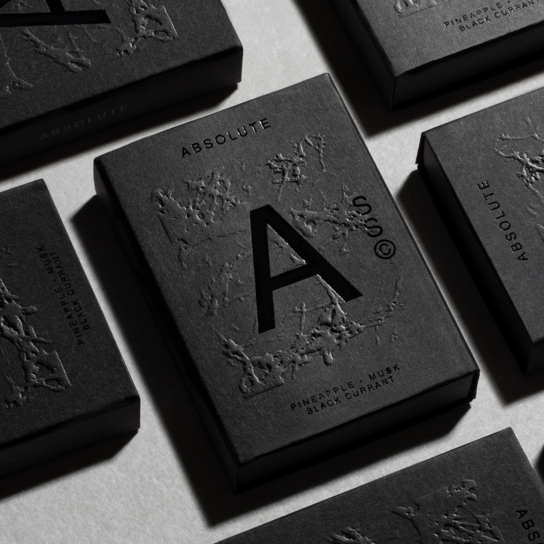 absolute solid cologne - Pineapple. Musk. Blackcurrant 