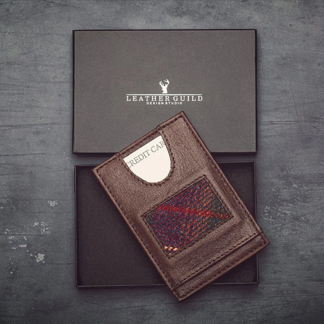 Anniversary/Boyfriend/Husband Box *Ultimate (Soap/Socks/Wallet/Necklace/Belt/Beaded Bracelet)
