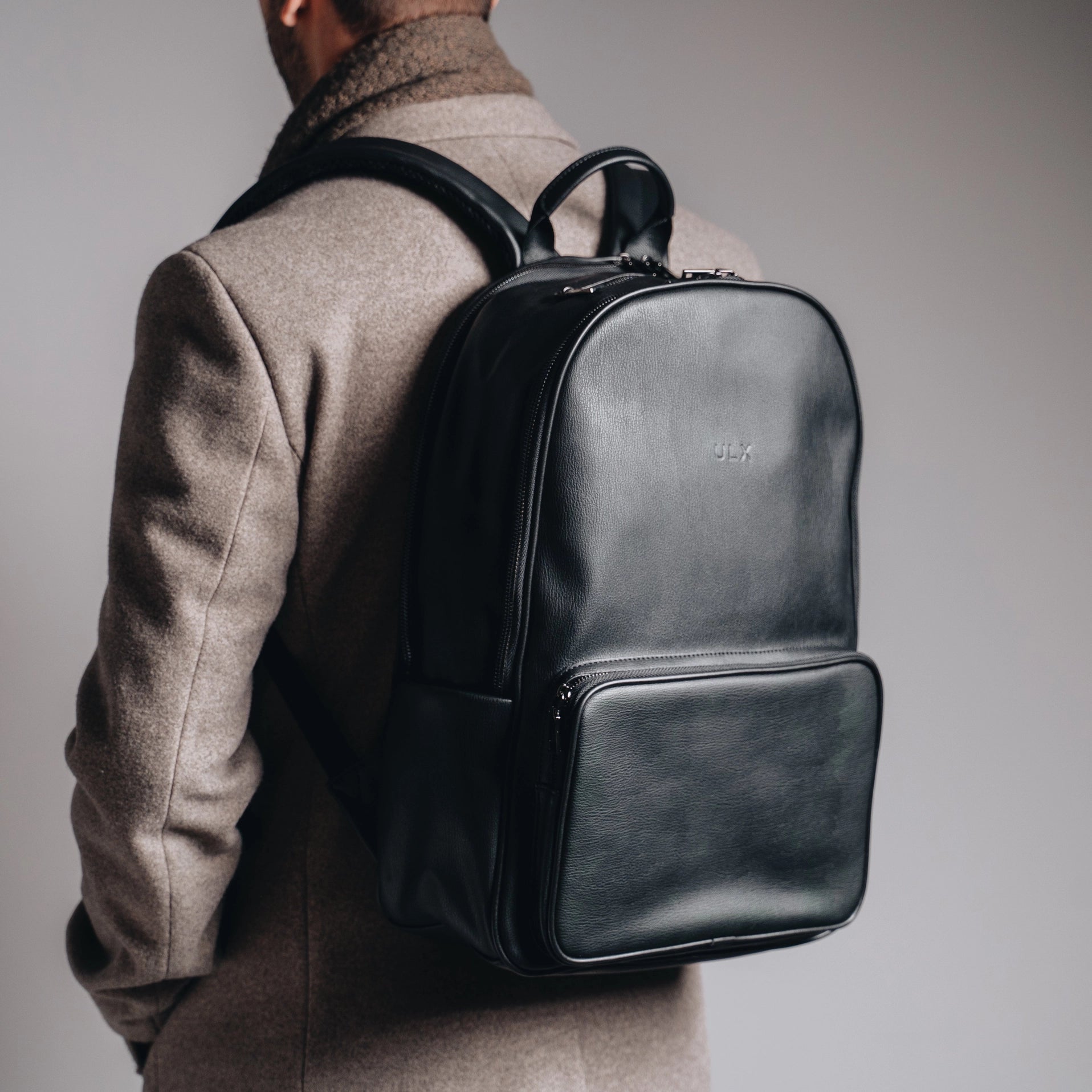 Classic Leather Backpack - Black - Dapperfella