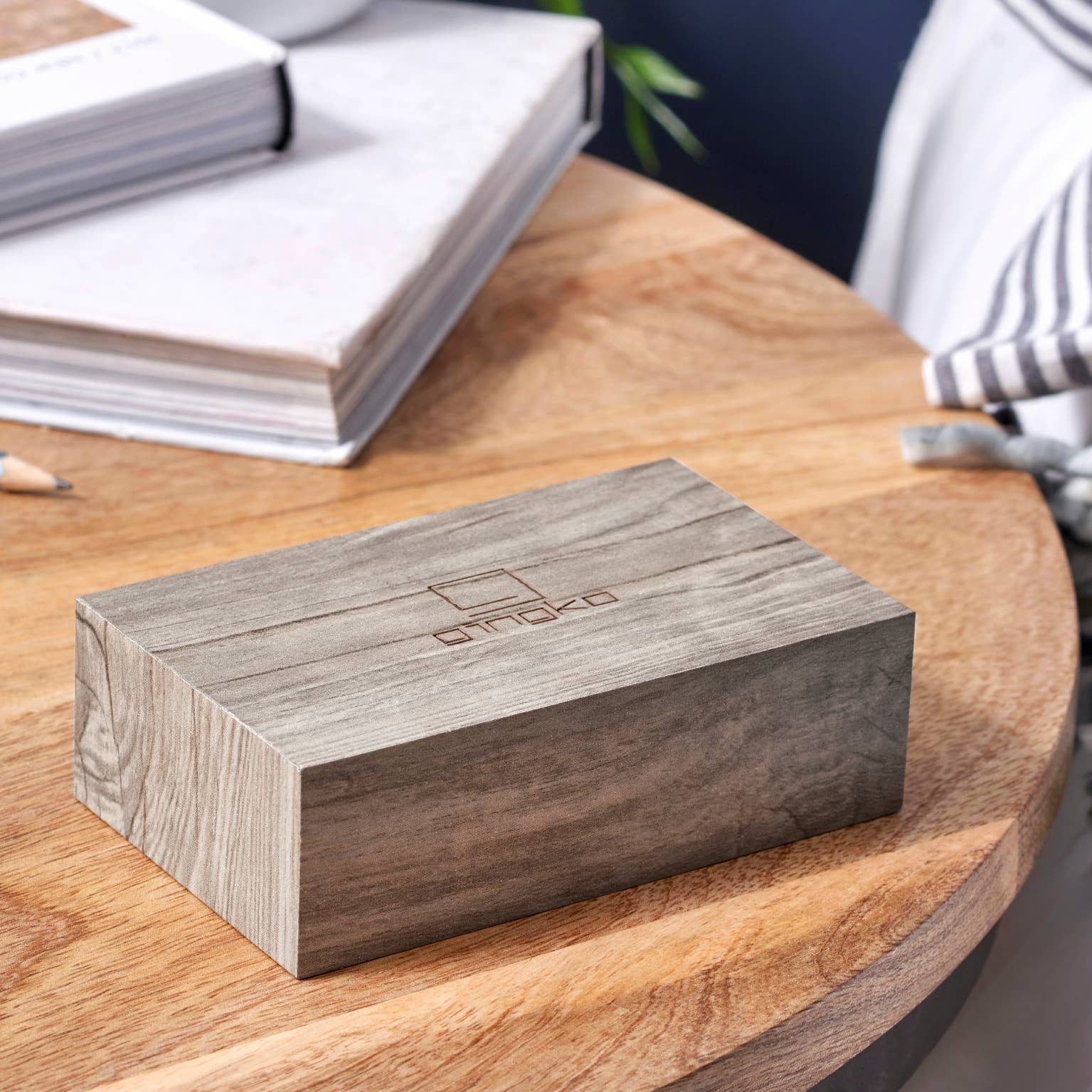 Flip Click Clock -  2019 UK Gift of the Year Award !