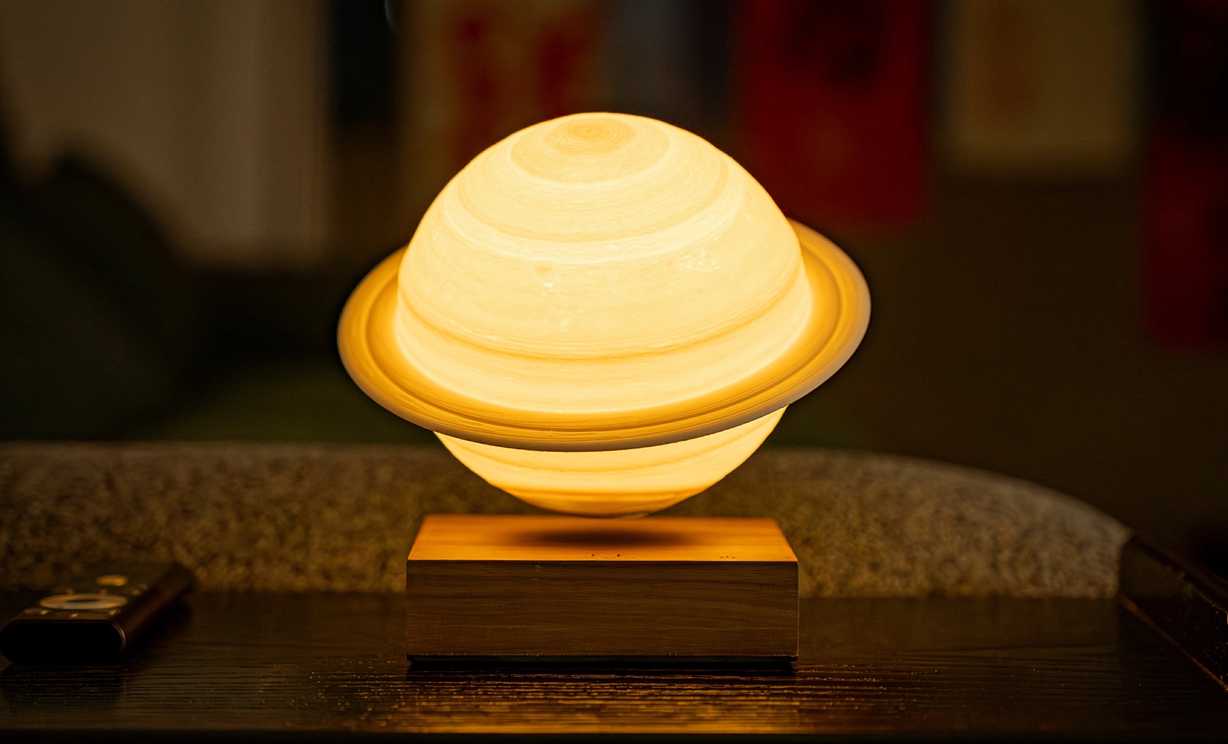 Smart Levitating Saturn Lamp - Walnut