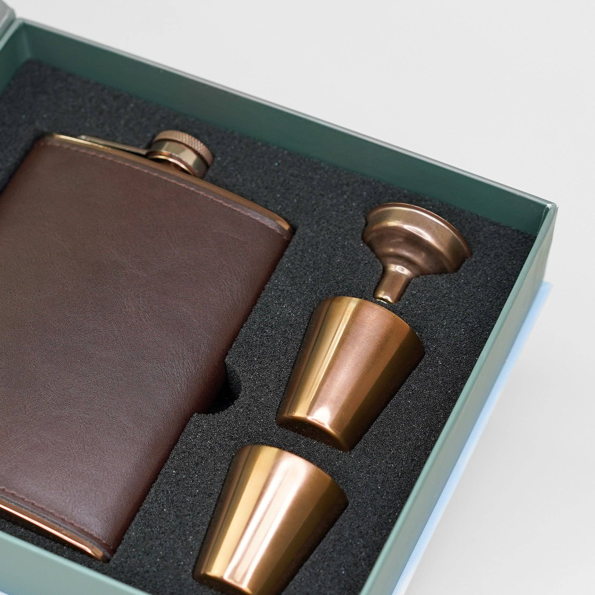 Copper and Brown Hip Flask 4-Piece Gift Set - 8 Oz | Sophos
