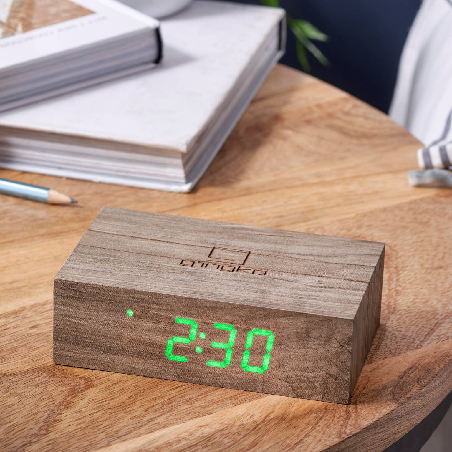 Flip Click Clock -  2019 UK Gift of the Year Award !