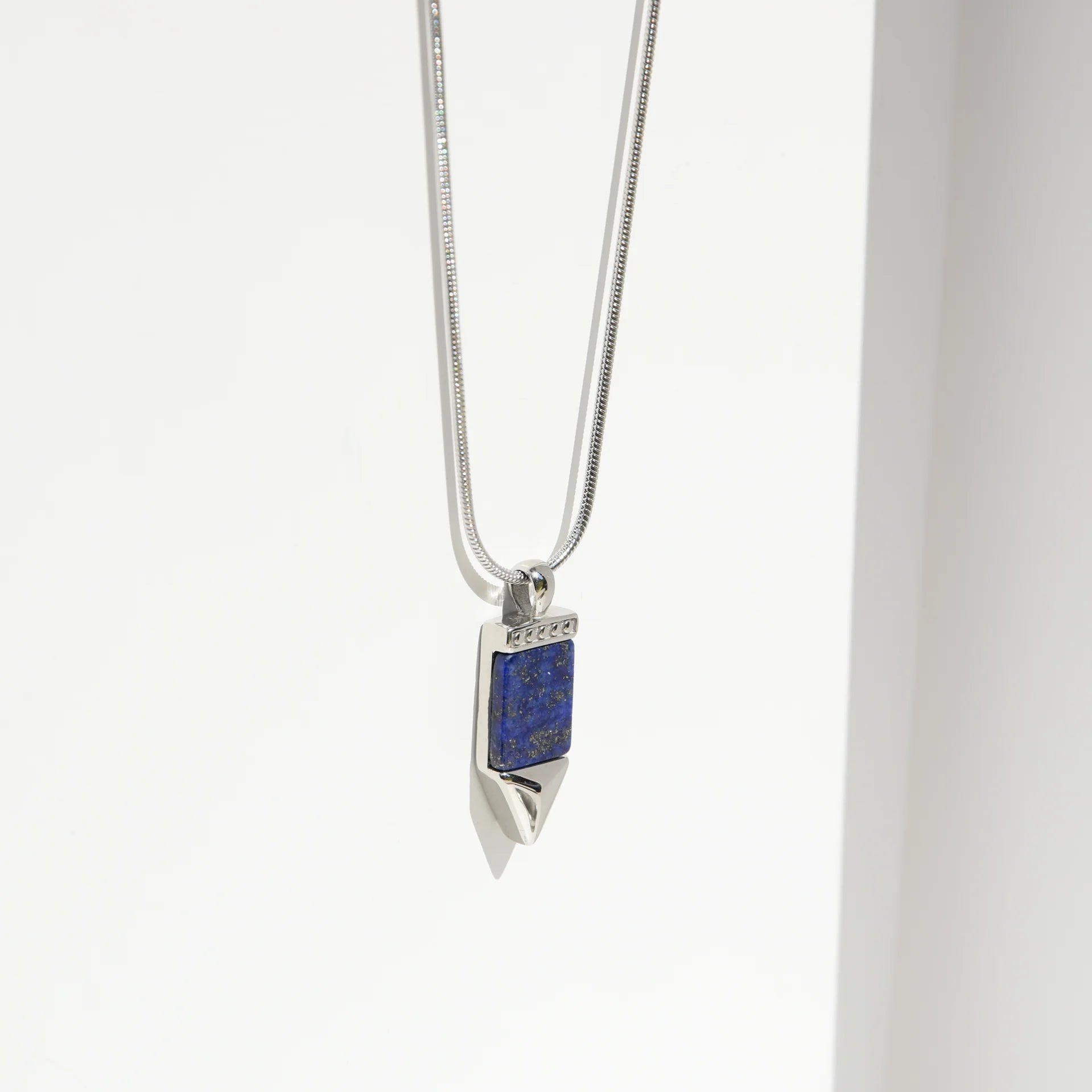 LIBERTY LAPISLAZULI STONE Necklace| Rock & Steel