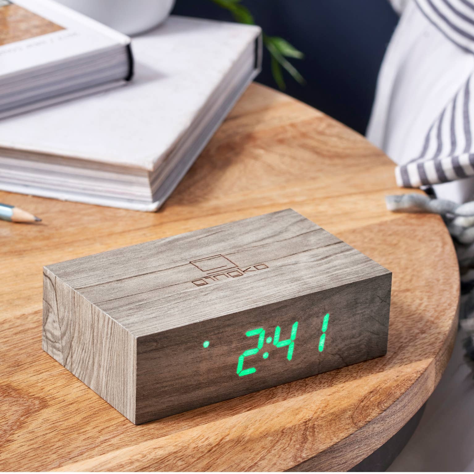 Flip Click Clock -  2019 UK Gift of the Year Award !